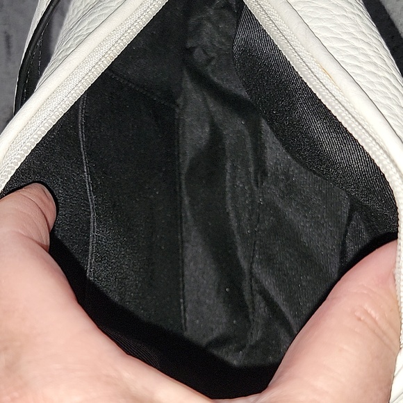 COACH Small/Mini Leatherware Bag Ivory Pebble Leather NWOT - Picture 7 of 13